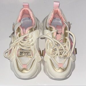 Kids Sneakers - Cream and Gold